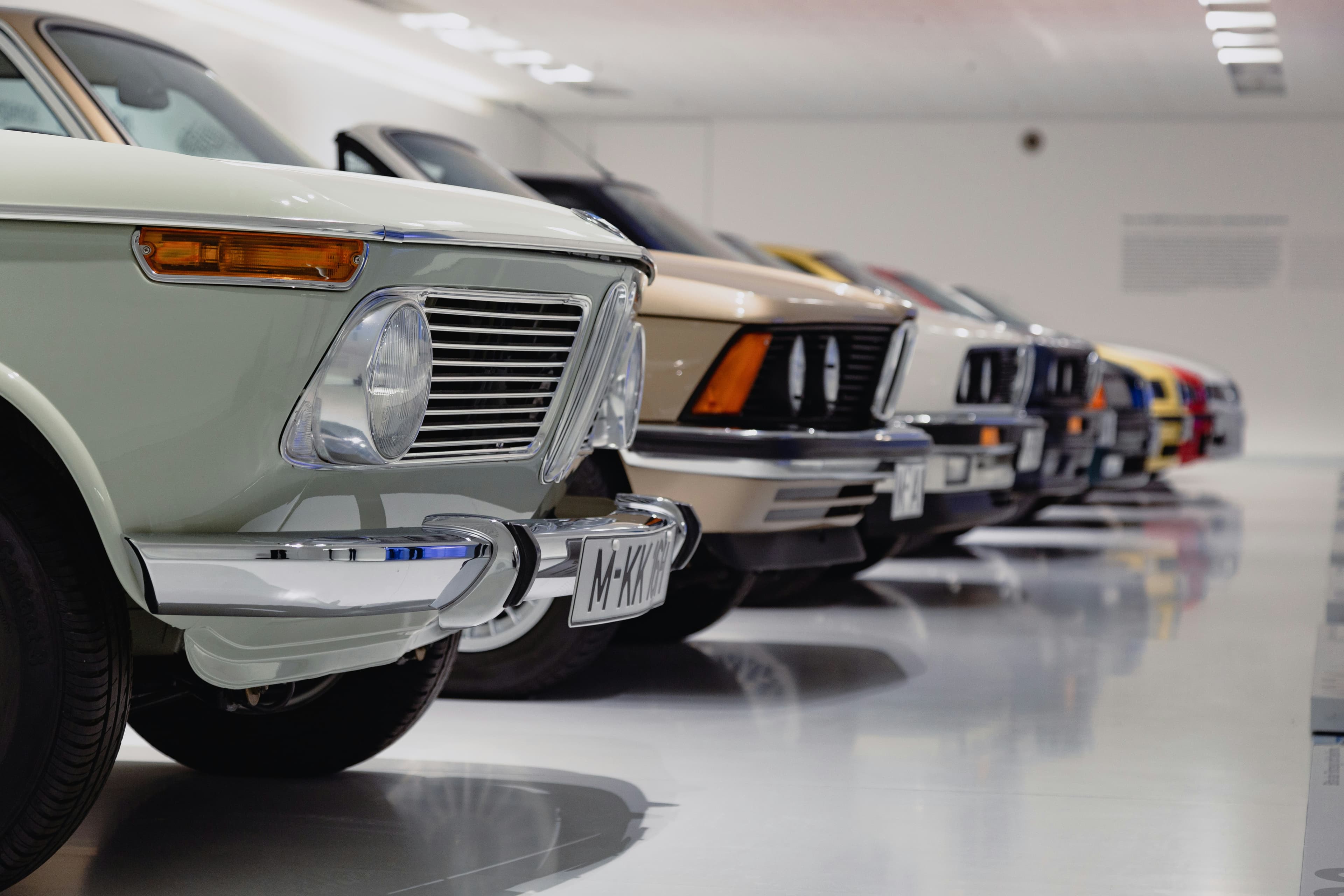 Showroom auto modern